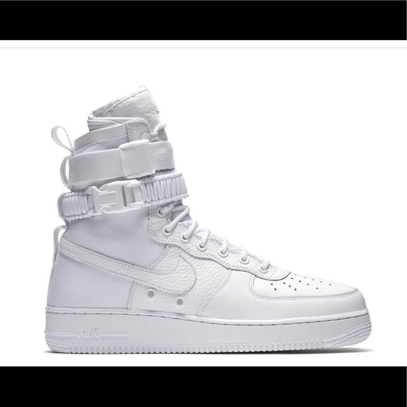 Men’s Nike SF Air Force 1 High White • Size 12 Men’s Nike SF Air Force 1 High White • Size 12